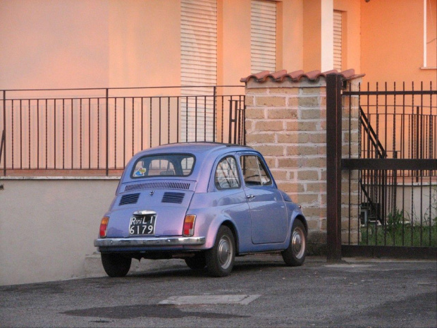 tęczowy fiacik #rzym #roma #włochy #italia #fiat #samochód