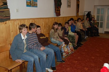 Św. Mikołaj odwiedził dzieci pracowników Zespołu Szkół w Sobieszynie
Zdjęcia wykonał Krzysztof Cuch #Sobieszyn #Brzozowa #Mikołaj