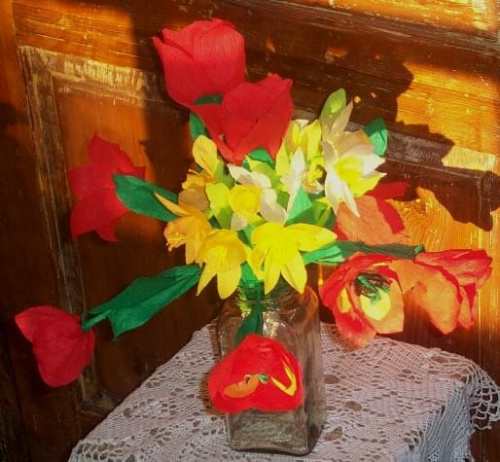 #artystyczne #bibułkarstwo #BożeNarodzenie #bukiety #chrzest #dekoracje #dekoratorstwo #DlaBabci #DlaCiebie #DlaMamy #DlaTaty #DoBiura #DoRestauracji #DzieńMatki #ekologiczne #imieniny #kartki #kompozycje #komunia #krepina #kwiaty #KwiatyZBibułki