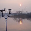 #mewa #Szczecin #wschód #słońce #niebo #woda #blask #Odra #rzeka #port #latarnia
