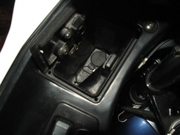 Gniazdo 12V przy FJ 1200 #FJ1200