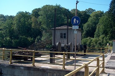 Zapora wodna Wrzeszczyn na rzece Bóbr #ZaporaWodna #krajobraz #ElektrowniaWodna #pilchowice #JeleniaGóra #tama #bóbr #natura #przyroda #rzeka #jezioro #las