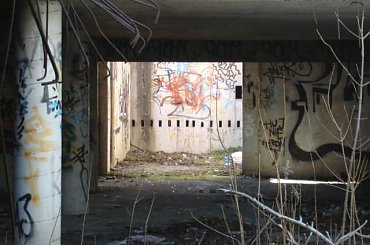 opuszczony, nieskonczony budynek poczty w sopocie #budynek #asg #poczta #beton #kondygnacja #OpuszczonaBudowla