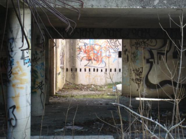 opuszczony, nieskonczony budynek poczty w sopocie #budynek #asg #poczta #beton #kondygnacja #OpuszczonaBudowla