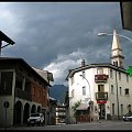Przed burzą. Rejon północnych Włoch, sierpień 2007. #burza #chmury #NieboWłochy