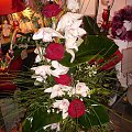 Storczyk cymbidium, róża Grand Prixx, wax, eukaliptus, liście anturium, trawa