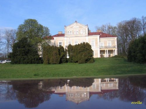 Złoty Potok - Pałac Raczyńskich