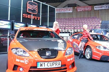 Auto Moto Show 2008 Katowice Spodek #Dziewczyny #Autu #Moto #Show #Katowice #Spodek