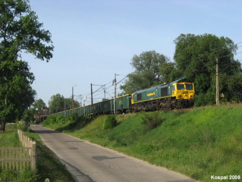 28.05.2008 (66006) FPL z składem Eamosów z Gorzowa Wlkp do Rogoźnicy, opuszcza Kostrzyn.