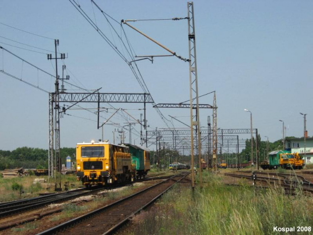 31.05.2008 PT-09CSM-09-8 (PLASER) z wagonami roboczymi PNI opuszcza Kostrzyn (KoB) kierując się w stronę Rzepina.