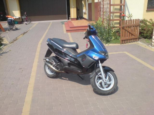 gilera runner