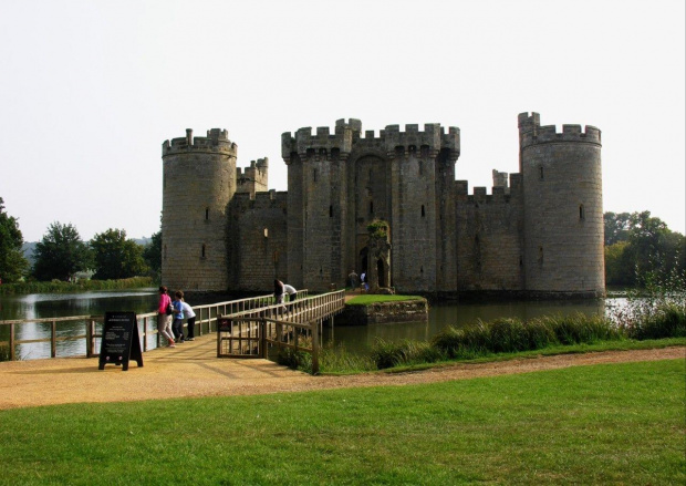 Bodiam Castle, East Sussex #Zamki