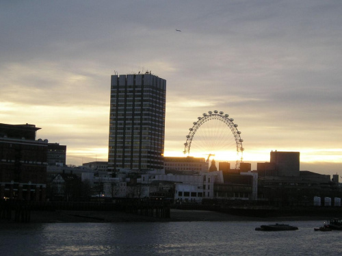 A tutaj juz prawie zaszlo:) #LondonEye #Tamiza #Londyn #ZachódSłońca