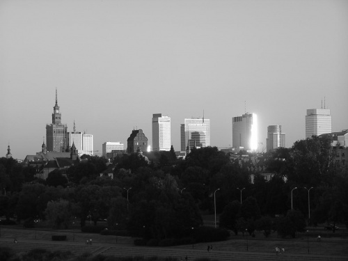 Warszawski Manhattan w kolorach szarości #Warszawa #centrum #panorama