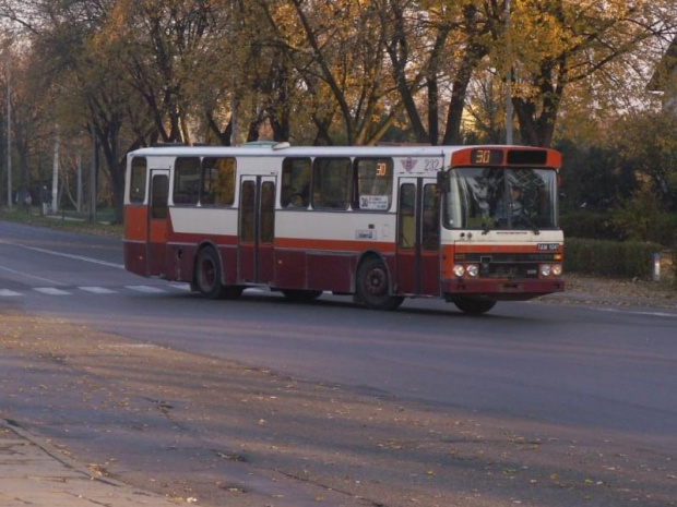 MPK Tarnów #232. 26 października. Linia 30.
Pierwszym autobusem, który został skasowany w 2004 roku był #234. #MPK #Tarnów #Volvo #Wiima
