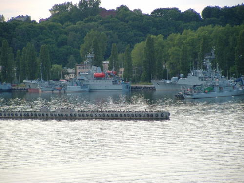 Widok z promu do Karlskrony, Port w Gdyni.