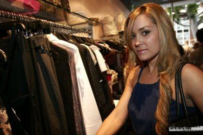 Lisa Kline Beverly Hills Boutique Celebration Hosted by Samantha Harris-events marzec 2007