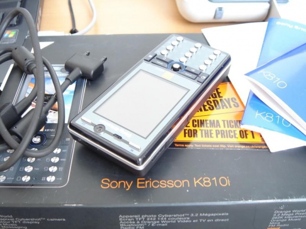 sony ericsson k810i 1