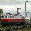 24.08.2008 BR232 356-6 (PCC Kolchem) stoi na bocznym torze obok symaforów i nastawni KoA.