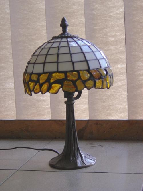 lampa 20 cm z bursztynami