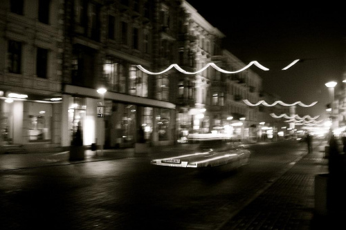 Piotrkowska nocą, Łódź