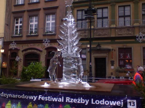 Międzynarodowy festiwal rzeźby lodowej w Poznaniu