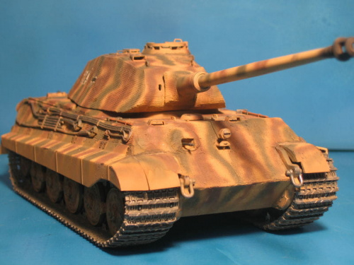 King Tiger 1-35 scale