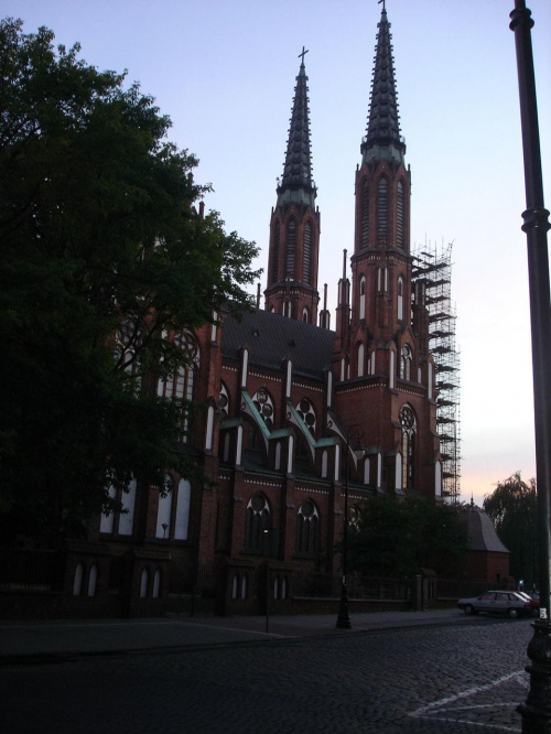 Katedra Św. Floriana nocą.