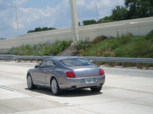 Bentley GT