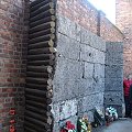 Ściana Śmierci w Oświęcimiu. #Oświęcim #ŚcianaŚmierci #śmierć #ObózKoncentracyjny