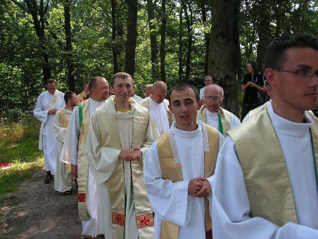 Pielgrzymka piesza Grupa Teczowa A. D. 2007. 29 lipca - 12 sierpnia z Kostrzyna nad Odrą na Jasną Górę. Tegoroczna liczyła 96 uczestników i znów przeszła ponad 440 kilometrów... #PielgrzymkaWakcje