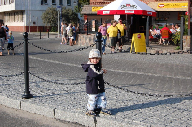 Ja sam... Jak kotek... Własnymi ścieżkami.