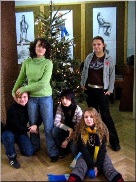 Grupówka ;)
Od lewej: Mazzia, Ewelinka, Nina, Anka Fy i ja na dole :D