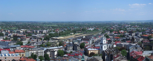 Panorama Przemyśla - widok z Wieży Katedralnej na wschód w stronę Medyki. (robione PanoramaPlus 1)