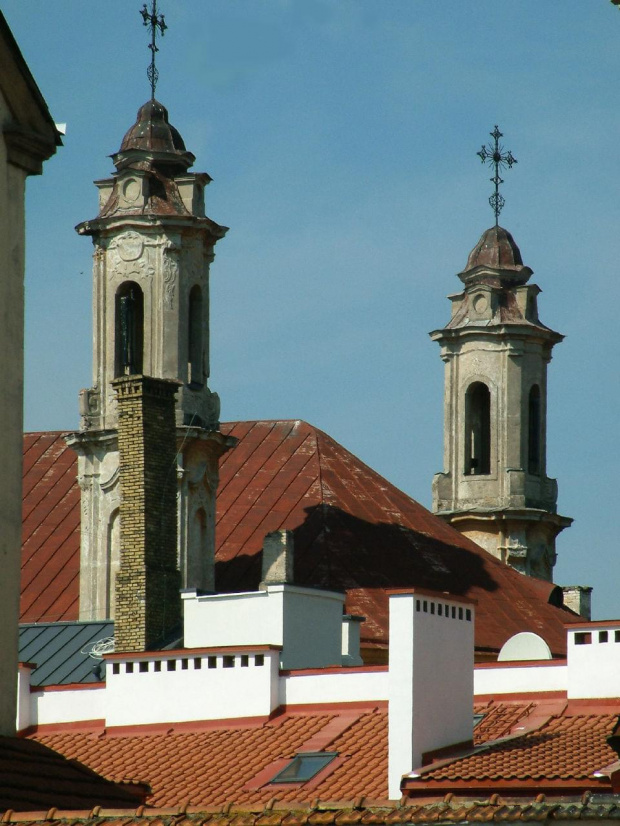 Unicka cerkiew Św.Trójcy i klasztor Bazylianów (Ostrobramska,9) do którego należy też piękna rokokowa
brama.